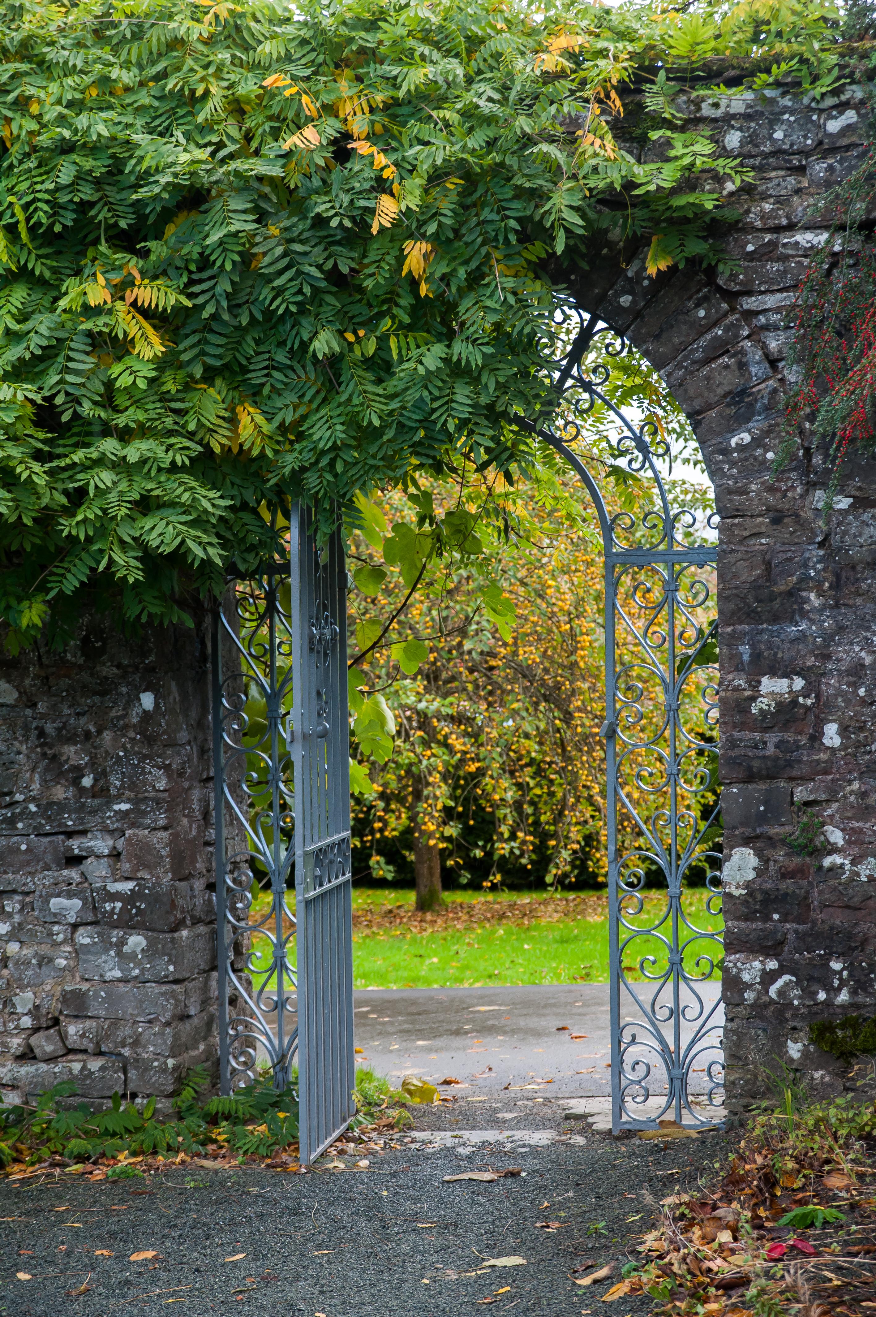 Llangoed Hall Bronllys Экстерьер фото